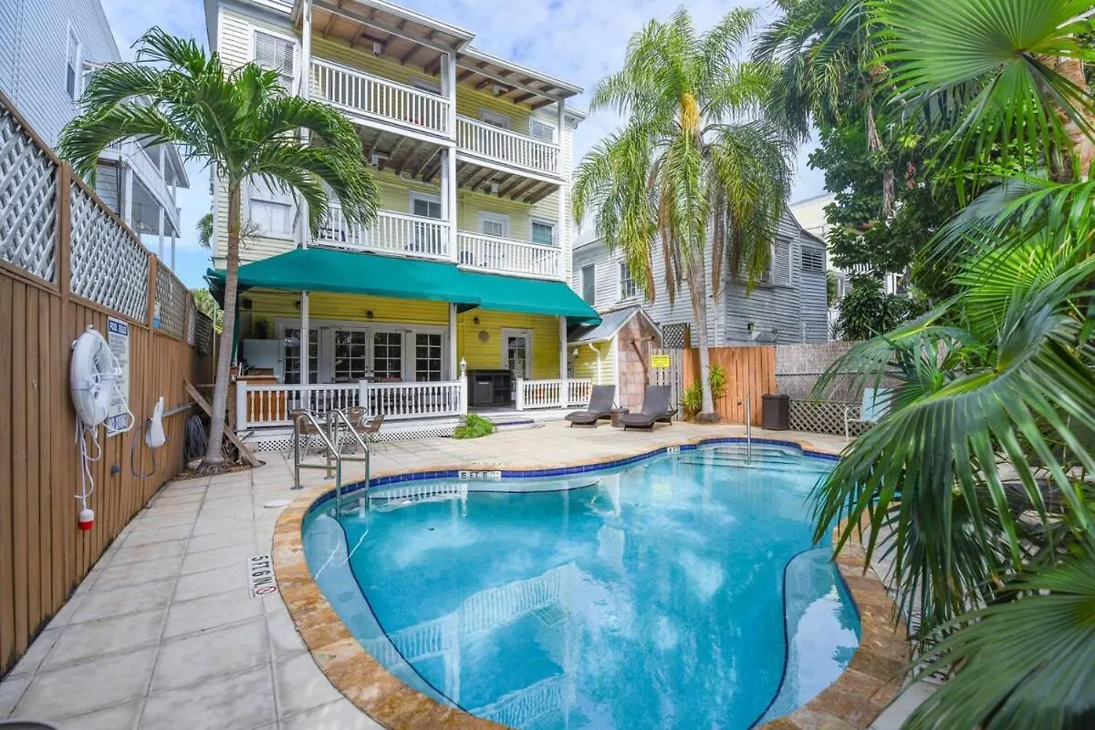 Värdshus Curry House - Pool, King Bed & Balcony! Room 7 Key West USA
