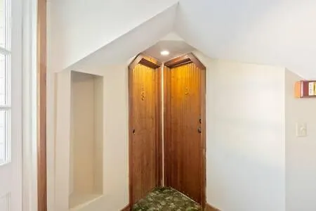 Värdshus Curry House - Pool, King Bed & Balcony! Room 7 Key West